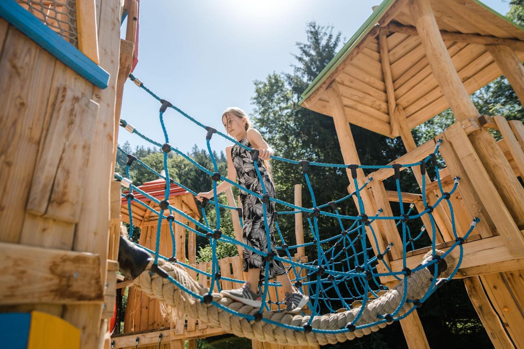 Chalet - Direkt Am 5 Sterne Campingplatz Aufenfeld Im Zillertal Mit Hallenbad Und Sauna Aschau Im Zillertal Экстерьер фото